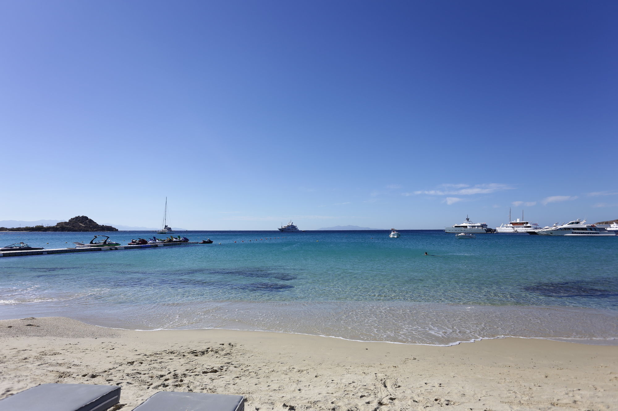 Mykonos Dove Beachfront Hotel Platys Gialos  Exterior photo